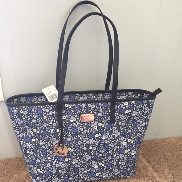 Michael Kors Handbags - Michael Kors Navy Floral Emry Tote